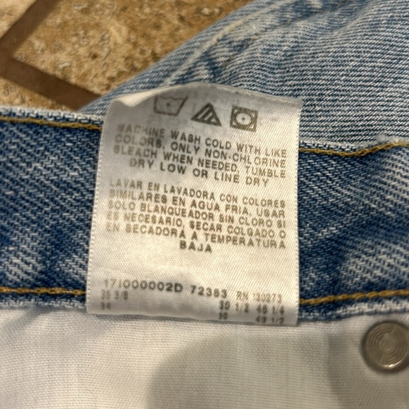 WRANGLER® FIVE STAR PREMIUM DENIM REGULAR FIT JEAN IN LT STONEWASH - Picture 12 of 13